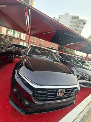 Honda Crv 2023 full option image 4