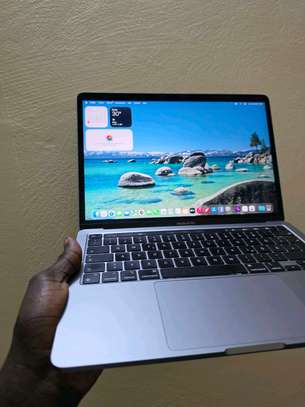 MacBook pro M2 image 4