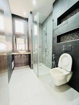 Appartement F4 avec Balcon à Louer à la Cité Keur Gorgui image 10