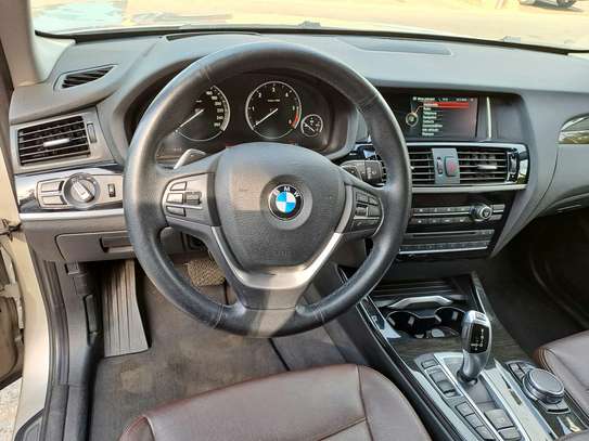 BMW X3 SUV  spacieux et performant image 8
