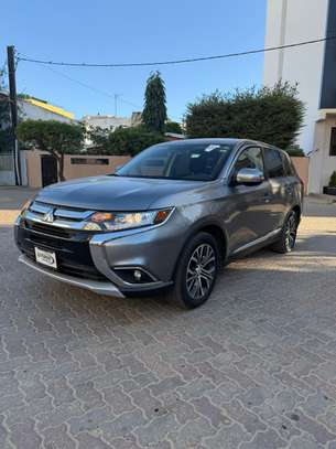 MITSUBISHI OUTLANDER 2018 image 2
