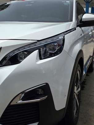 Peugeot 3008 gtline image 7