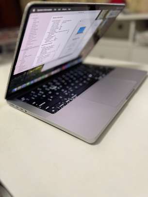 MacBook M1 Pro 2021 512 giga ram16 image 6
