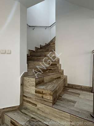 Ref_6198_GL Villa de 214 m² à vendre à la cité Horizon image 14