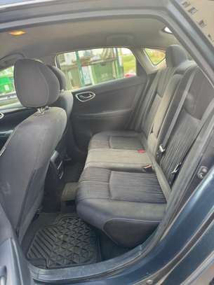 Location Nissan Sentra 2017 faible consommation image 8