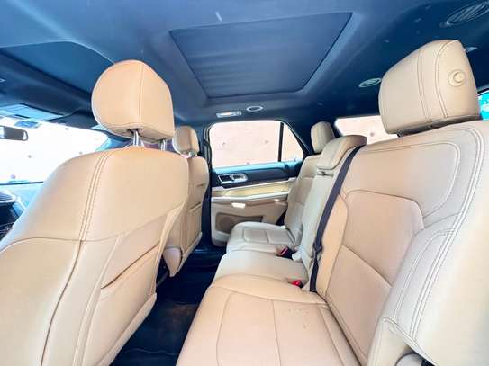 Ford explorer v6 Anne 2017 Limitud image 4