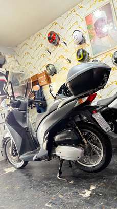 Honda Lesgo 150 CC année 2019, avec Cmc image 4