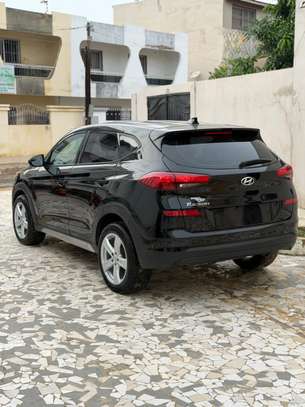 Hyundai Tucson image 8