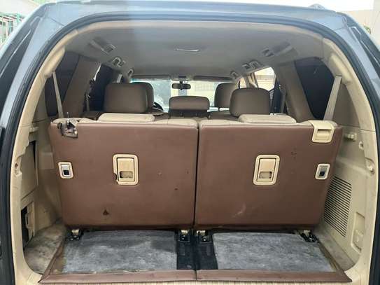 Toyota Prado VX image 8