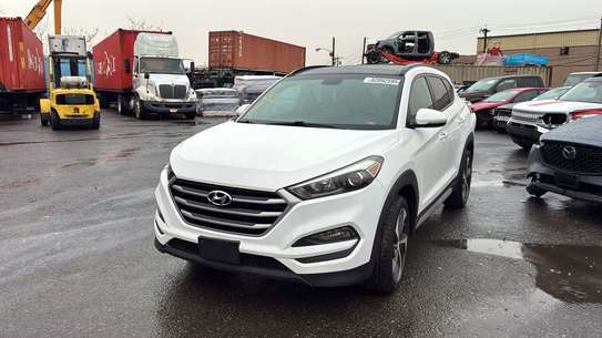 Hyundai tucson 2018 image 6