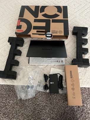 Legion Pro 5| Ryzen 9 8945HX| RTX 5060 8 Go| 16GB| 1 To image 5