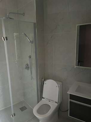 APPARTEMENT F4 AU POINT E image 8