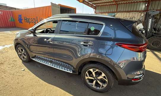 Kia Sportage essence 2019 full options image 8
