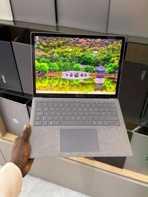 Microsoft Surface laptop 4 Ryzen 5 image 8