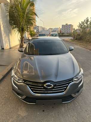 Renault SM6 image 2