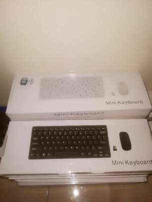 Clavier et souris sans fil(ensemble avec connecteur usb) image 4