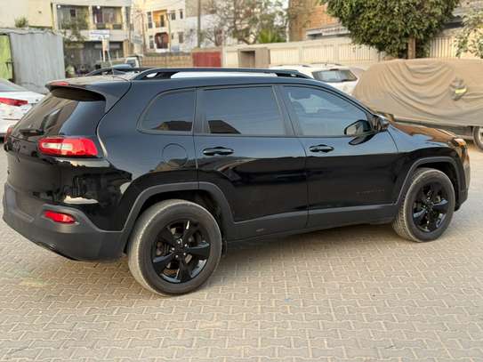 Jeep Cherokee 2017 full black image 8
