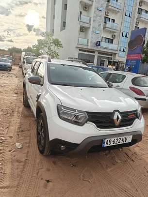 Renault Duster 4x4 Blanc SUV ANNEE 2019 image 3