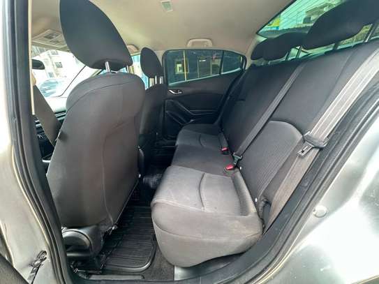Mazda 3  venant  2016 image 6