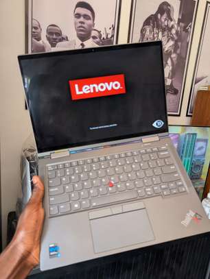 Lenovo Yoga x1 /i7 11th 3ghz / 16gb / 512 image 8