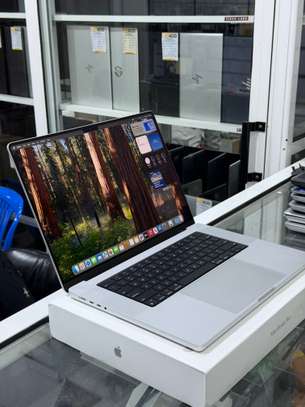 MacBook Pro 2023 m2 Pro image 3