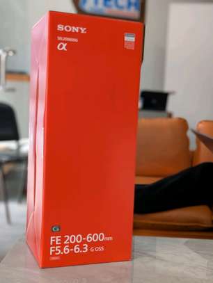 Objectif Sony FE 200-600 image 4