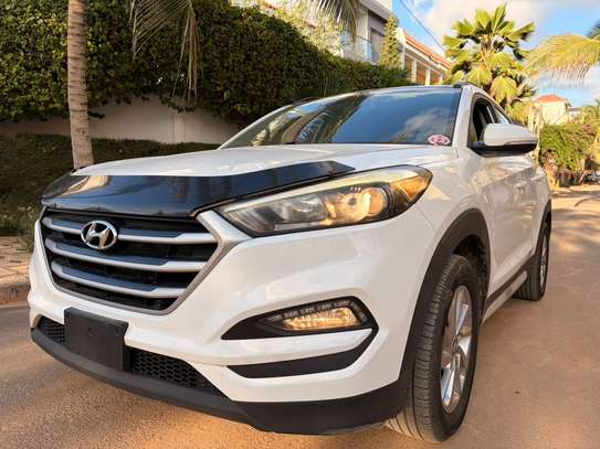 Hyundai Tucson 2017 image 2