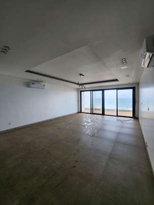 Appartement haut standing f4 pied dans l'eau image 12
