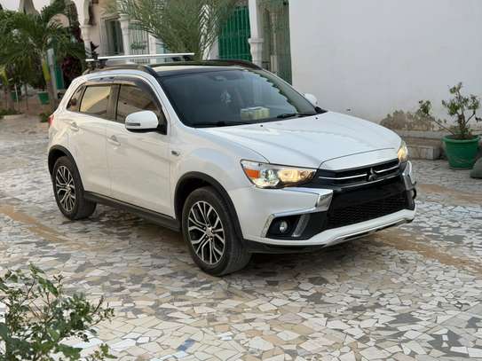 Mitsubishi outlander limited image 2