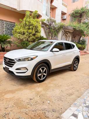 Hyundai Tucson 2016 image 2