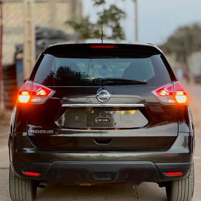 NISSAN ROGUE 2017 image 6