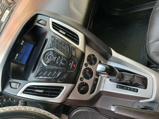 FORD FOCUS 2014 image 9