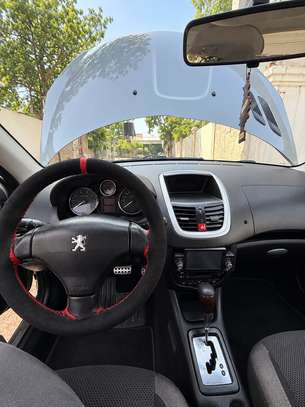 PEUGEOT 207 SEDAN | 2011 image 11