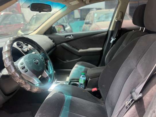 Nissan Altima 2009 image 4