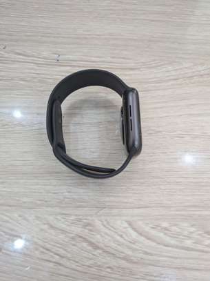 Apple Watch SE 50mm image 2