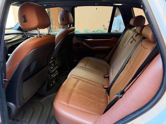 BMW X5 _2018 image 4