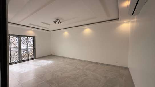 Appartement à louer à Yoff Onomo image 3