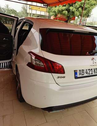PEUGEOT 3O8 GT LINE 2017 image 4