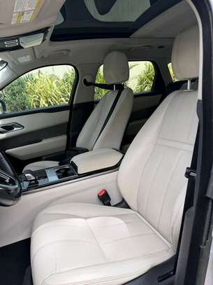 Range rover velar 2022 image 21
