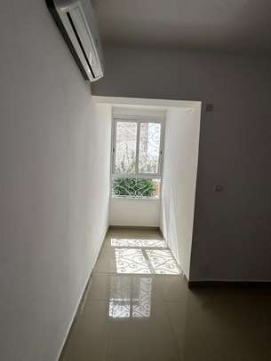 Villa F4 à louer à louer aux Mamelles image 12