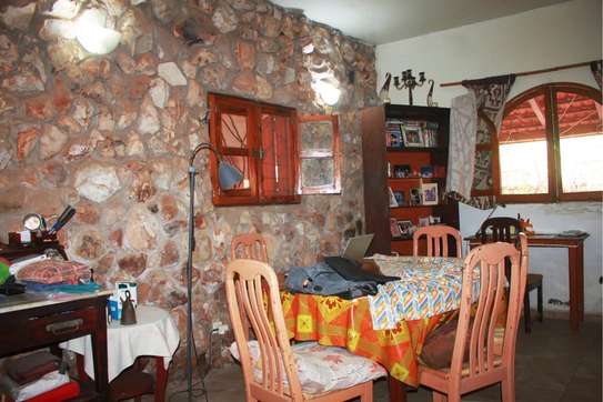 VILLA À NIANING / PETITE COTE image 5