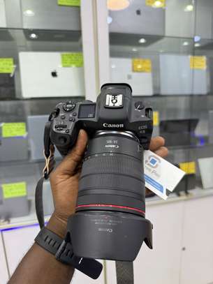 Canon R5 + 24-105mm Bague Rouge image 8