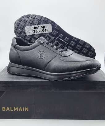 Balmain Chaussures Bleu Marine Antidérapantes Élégantes image 2