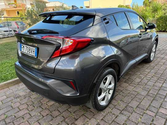 TOYOTA CHR  2018 image 7