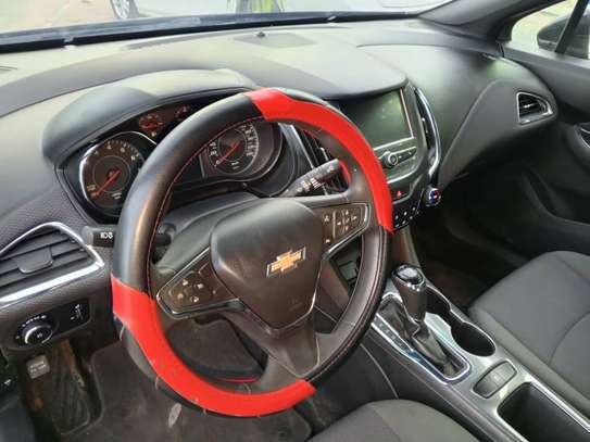 Chevrolet Cruze 2017 LT RS image 2