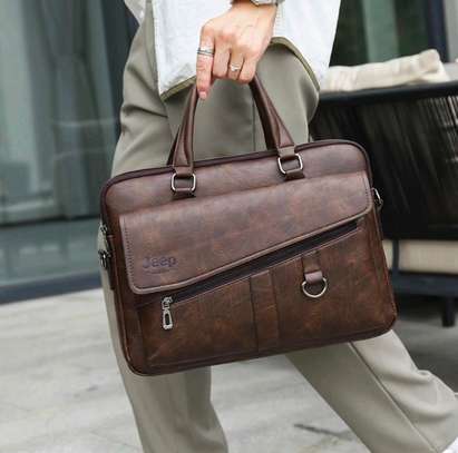 Sac d'ordinateur en Cuir Dakar image 5