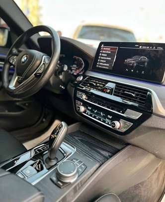 BMW SERIE 5 2021 image 10