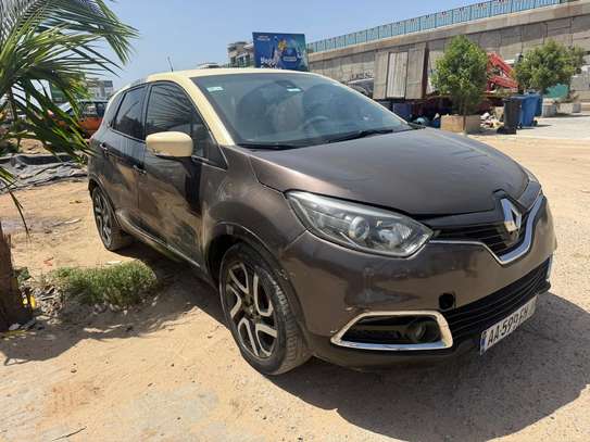 Renault Capture Année: 2015 image 3