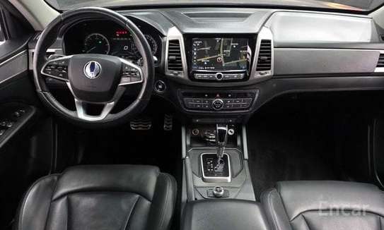 SsangYong Rexton Sports Prestige image 14