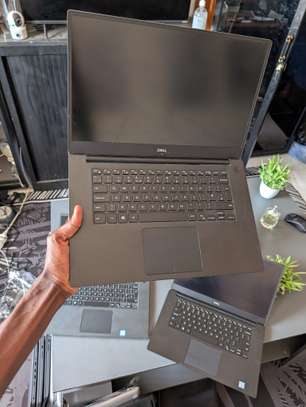Gamer Dell xps i5 8th gen/ 512gb /16gb ram /gtx1050 image 3